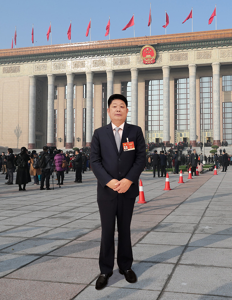 【委员之声】全国政协委员许明金:利于金融、税收等政策支持粤港澳大湾区企业「先立后破」 【委员之声】全国政协委员许明金:利于金融、税收等政策支持粤港澳大湾区企业「先立后破」